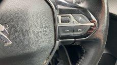 Peugeot 208 1.2 PureTech 100 Allure 5dr Petrol Hatchback